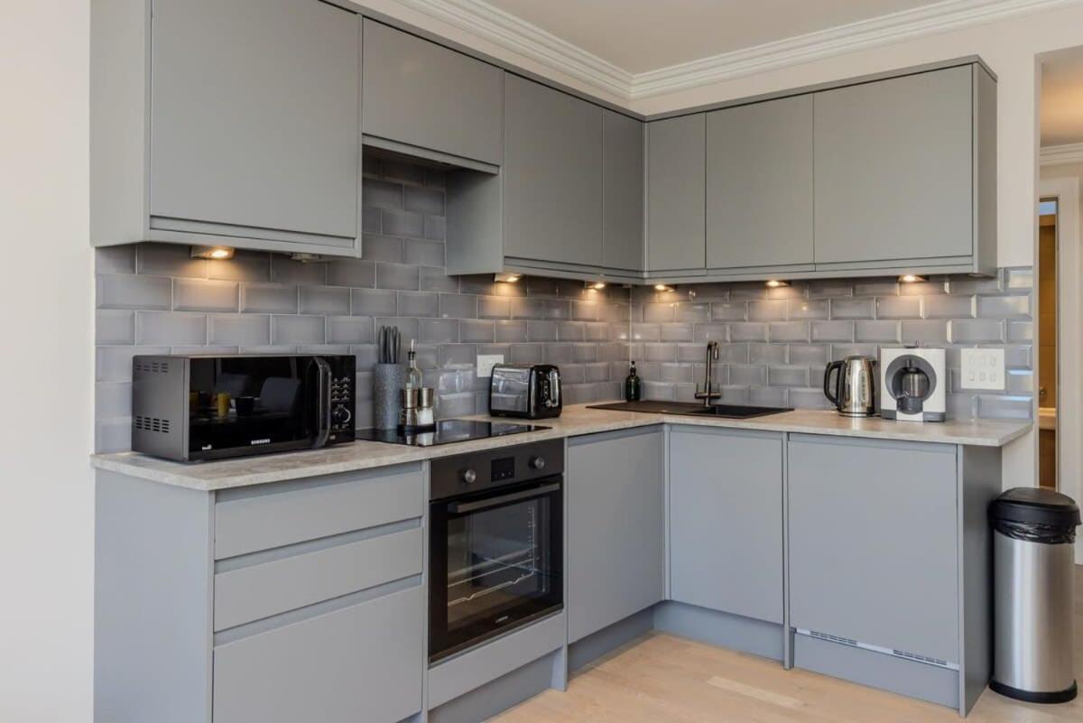 Dragon Suites - Edinburgh City Centre 2 Bed Apartment Zewnętrze zdjęcie